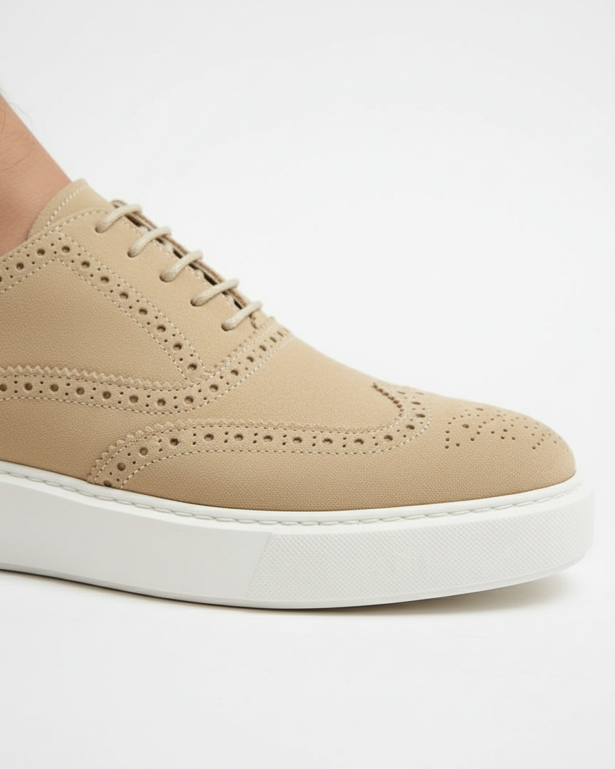 Girotti Beige sole detail